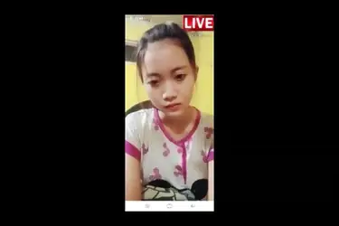 Live CantiQ Colmek Memek Basah Squirt Kenceng Indo